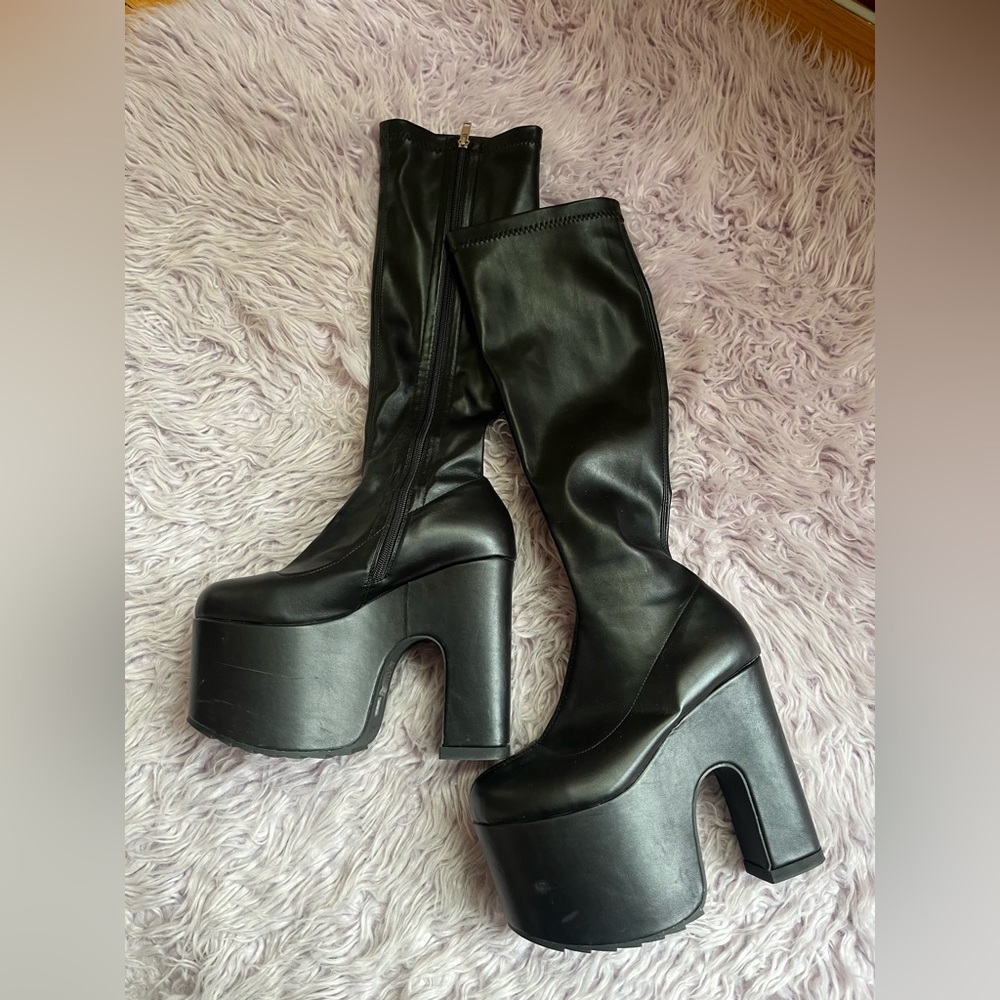 Black Platform Boots